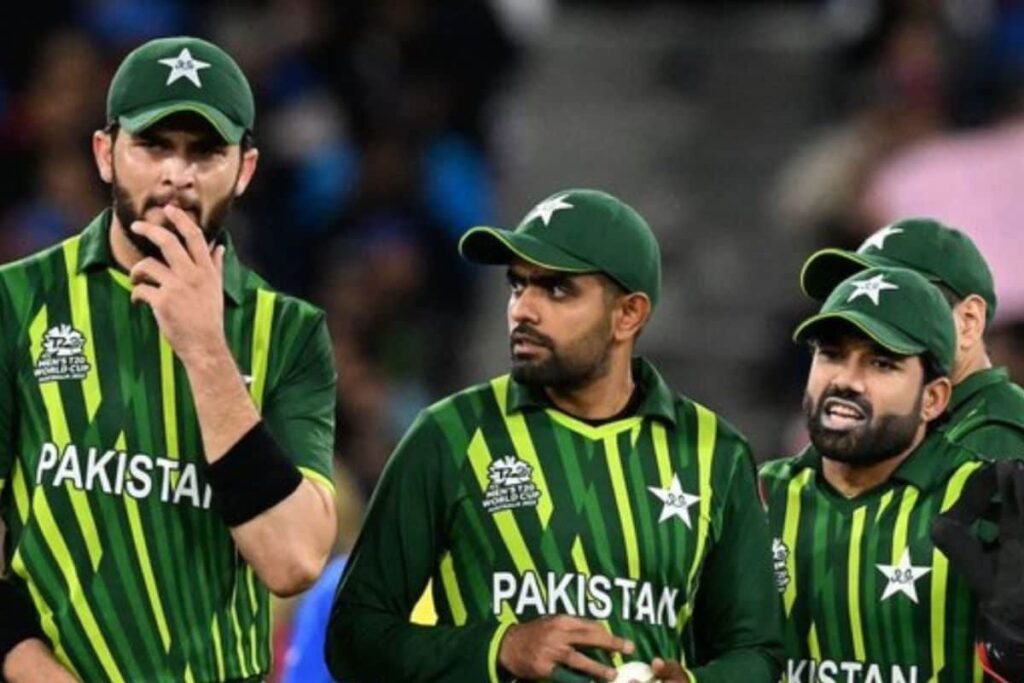 PCB to Give Record Hike to Players: Babar Azam, Rizwan to Earn 4.5 Million PKR Monthly - Report