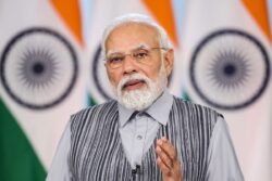 'Har Ghar Tiranga': Movement Begins, PM Modi Urges People To Change DPs to Tricolour