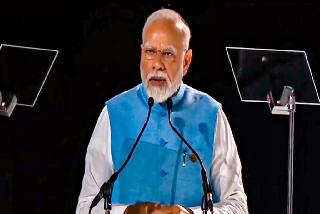 PM Modi Views Model of Swaminarayan Temple in South Africa