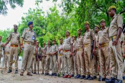 Heavy Police Force Deployed at Civic Hospital in Thane After Mob Gathers, Alleges Death of 5 Patients in Day; Charge Denied