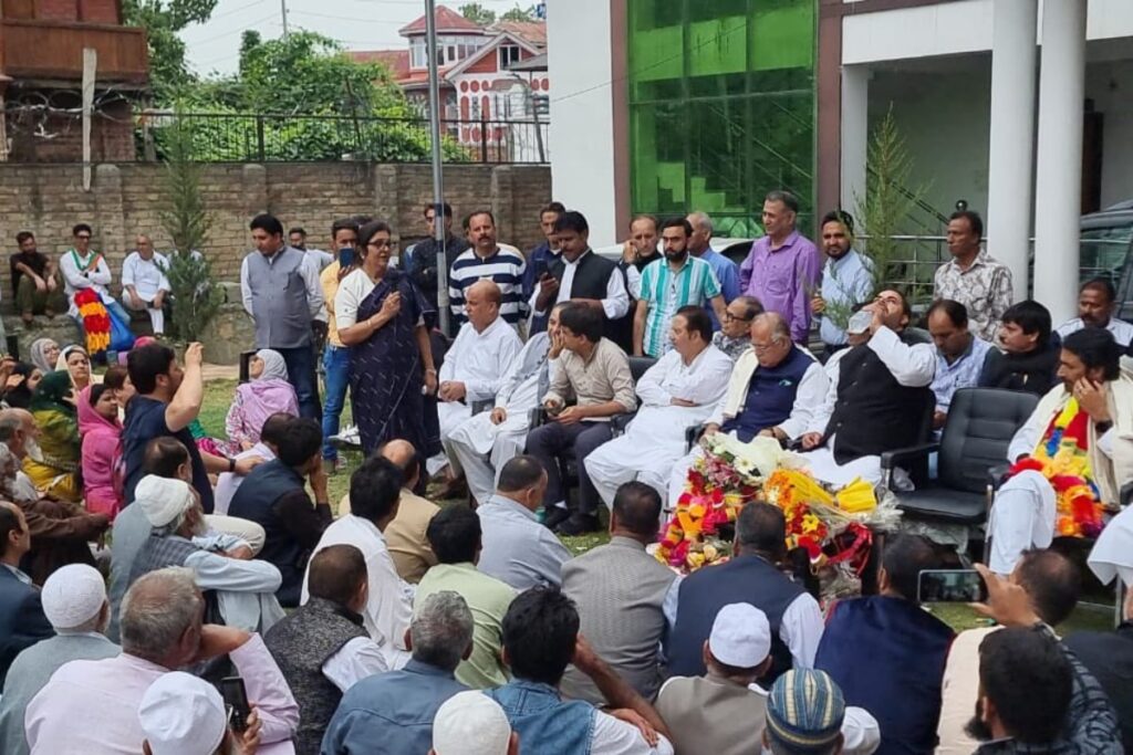 BJP Ruling Nation in Dictatorial Manner, Right Time for All Indians to Unite, Defeat It: Cong Leader