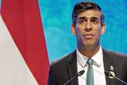 My Hindu Faith Guides Me as PM: Rishi Sunak at Morari Bapu Ram Katha in UK