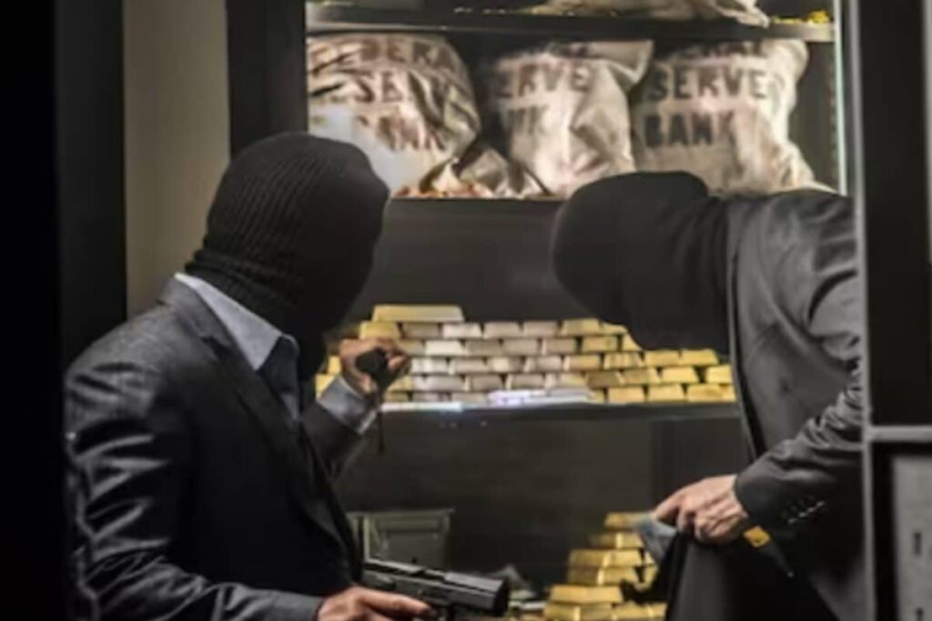 Noida Police Arrests Two Robbers Clad in Suits Who Targeted Posh Localities