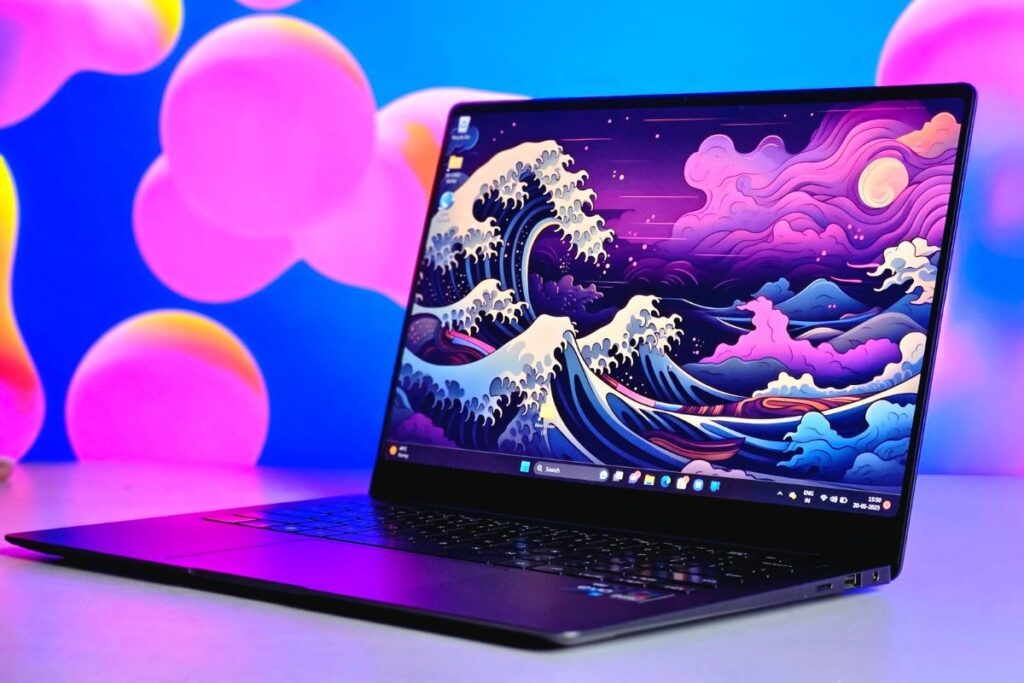 Samsung Confirms It Aspires To Make Foldable Tablets: All Details