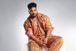 Bigg Boss Fame Shiv Thakare Goes For Beach Cleaning Drive, Says 'Everyone Should Do This'