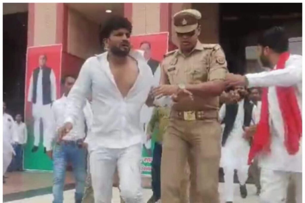 WATCH | Shoe Thrown at SP Leader Swami Prasad Maurya During Party Event in Lucknow