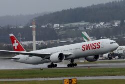 Swiss Airline Launches Free Inflight Internet Chat Service on All Long-distance Flights