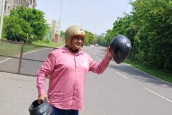 Meet 'Helmet Man' Whose Story of Giving Free Helmets After Friend's Death Aged Well on Reddit