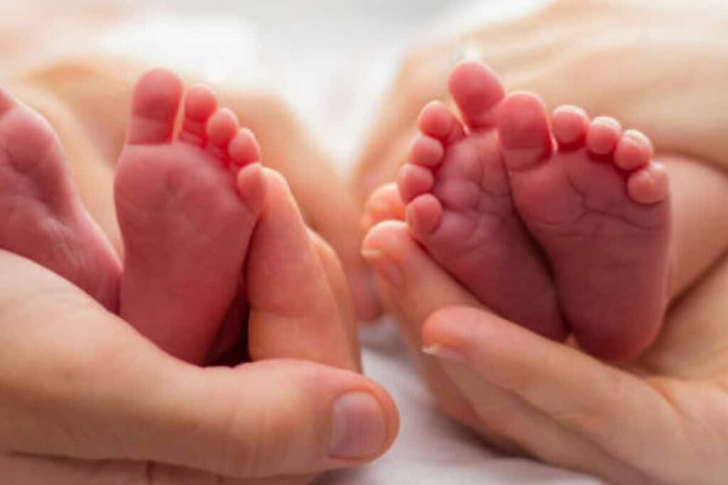 US Couple Sharing Birthdays Blessed With Twins on Same Date in Shocking Coincidence