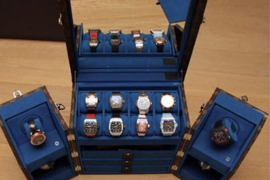 Singapore Police Nab S$1 Billion in Ill-Gotten Gains; Bungalows, Luxury Cars, Gold Seized