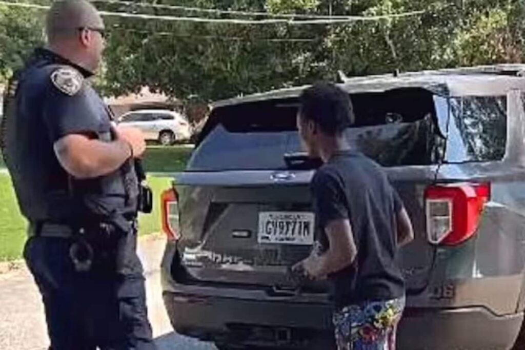 US Policeman's Surprise Gift To This Georgia Boy Is The Sweetest Video On Internet Today