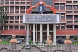 Director Vinayan Approaches Kerala HC Seeking Ban On 2022 State Film Awards Declaration