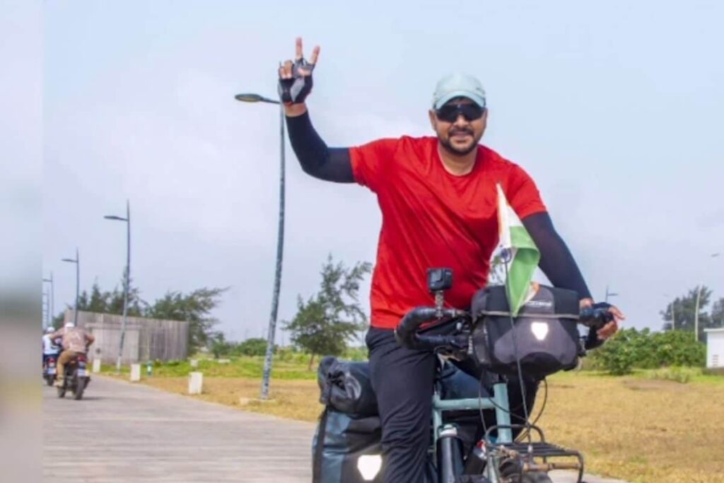 Meet Haryana’s Cycle Baba, The Man Who Pedalled To 92 Countries