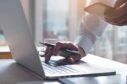 How To Start Mobile And Laptop Repairing Shop With Low Investment And Make It Profitable