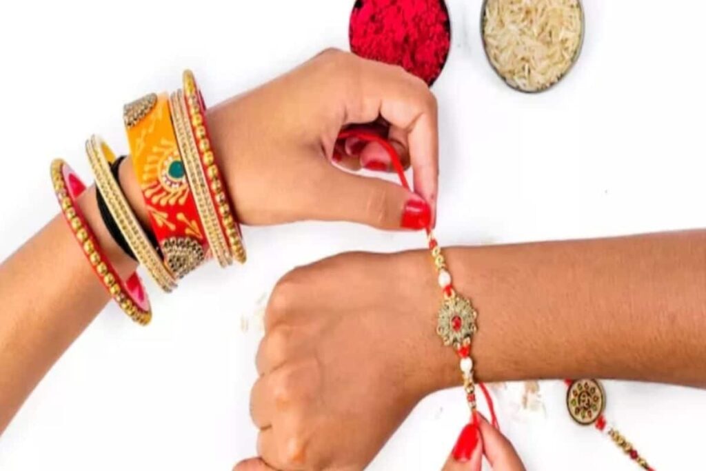This Rare Coincidence On Rakshabandhan After 200 Years Will Benefit 3 Zodiac Signs