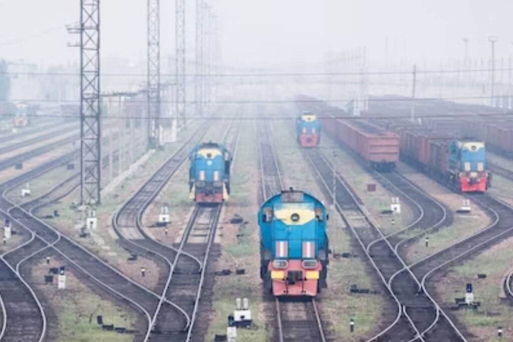 Not Delhi Or Maharashtra, This State Has The Busiest Railway Station In India