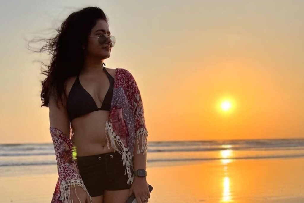 Actress Poonam Bajwa Turns Up The Heat With Her Captivating Bikini Look