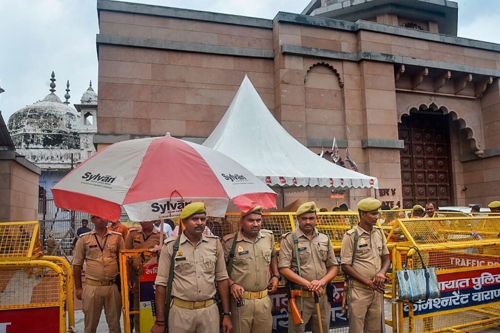 Gyanvapi Mosque Case: SC Green Signal to ASI Survey; Muslim Side’s Demand to Keep Report Sealed Refused
