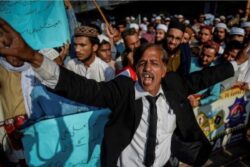 Pakistan's Election Commission Vows to Hold General Elections by Mid-Feb