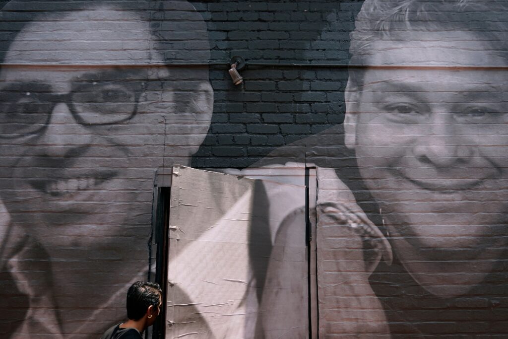 Iran Moves Five Americans to House Arrest in Step Toward Deal for Full Release