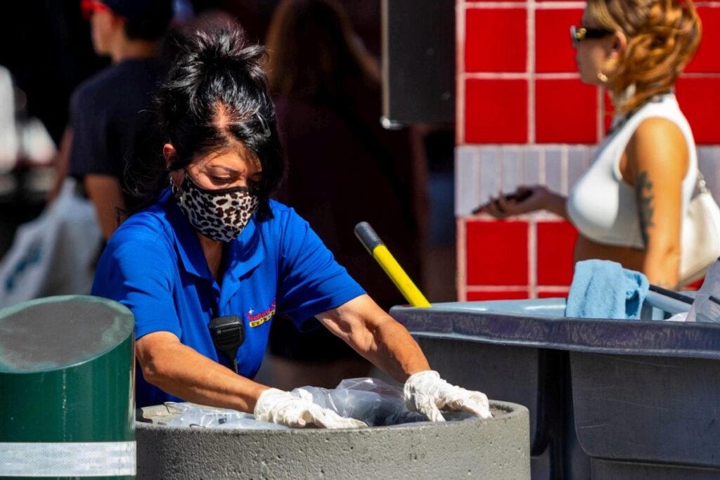 American Workers Exposed to Extreme Heat Waves Have No Consistent Protection