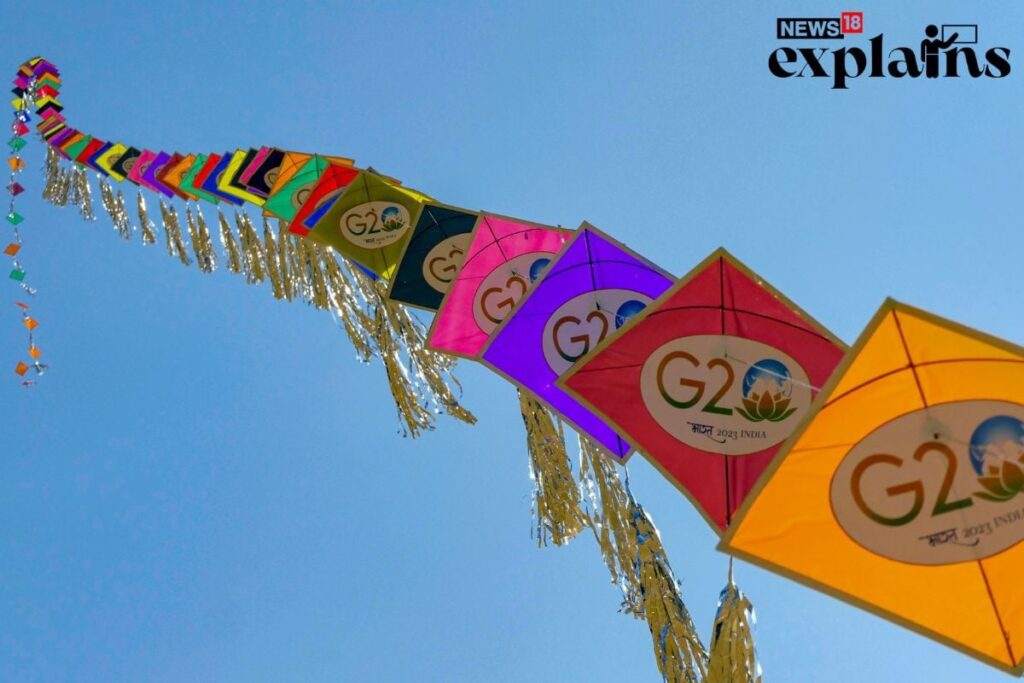 Why Do People Fly Kites on Independence Day? The Tradition and Historical Significance Explained