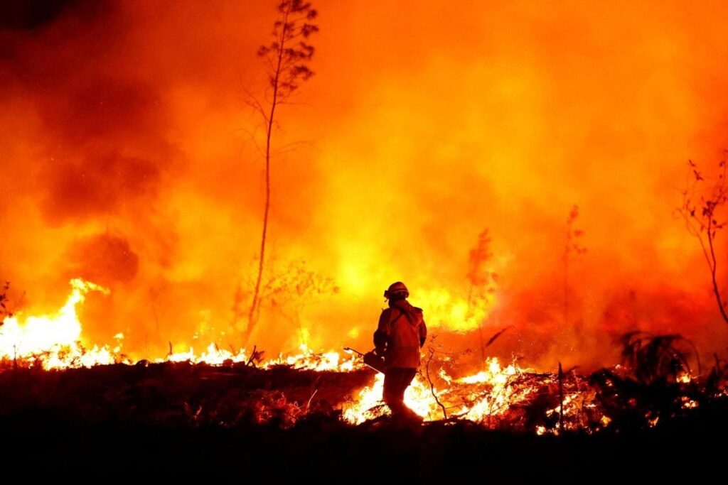 Major Wildfires Burn in Greece, Spain's Canary Island of Tenerife