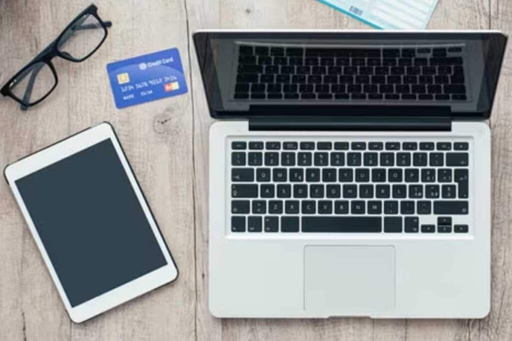 Companies to Get Sufficient Time to Apply for Licence to Import Laptops: Report