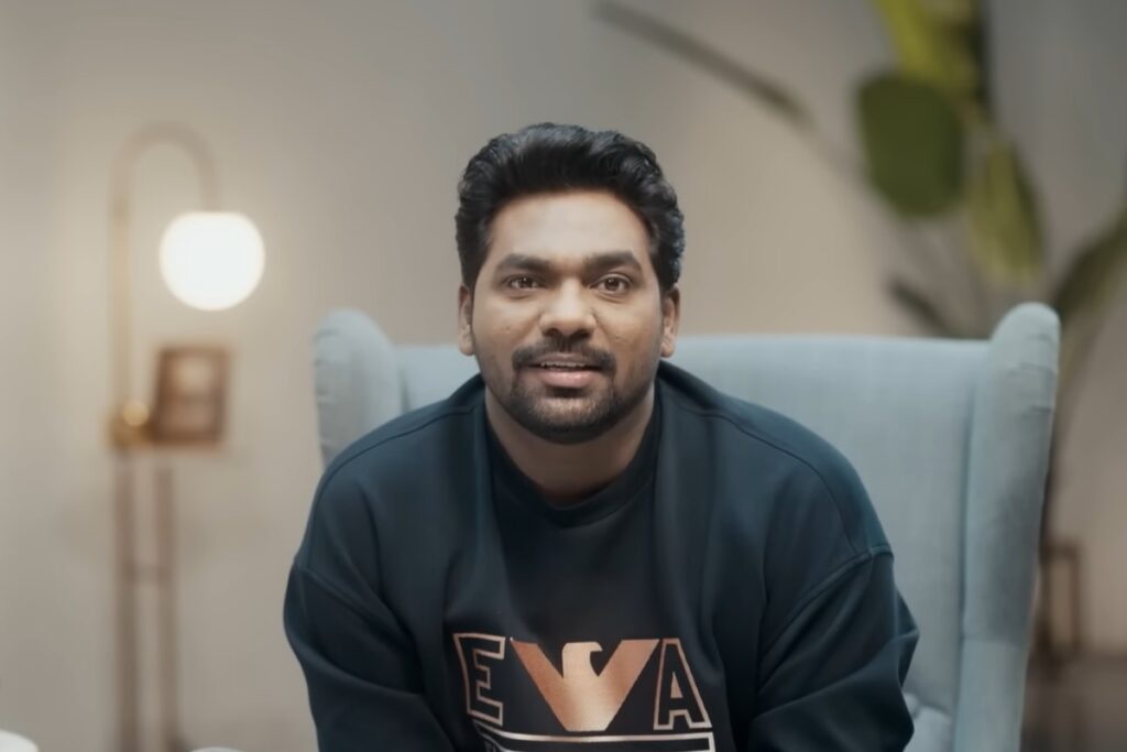 Meet Zakir Khan, Who Revolutionised Indian Stand-up Comedy Scene With 'Hmm, Acha, Theek Hai'