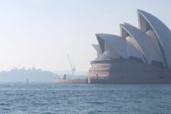 Australia Set to Enter Bushfire Season, Smoky Haze Blankets Sydney