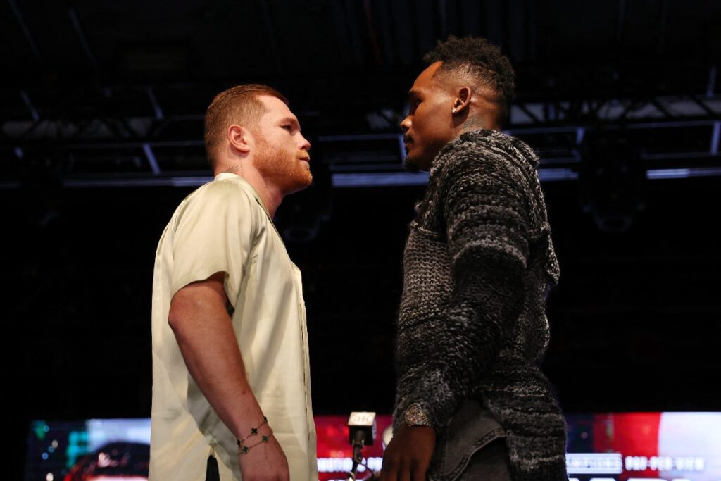 Canelo Alvarez, Jermell Charlo Make Weight For Super Middleweight World Title Clash