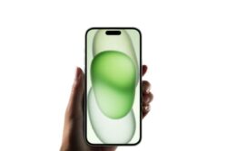 CarPlay Not Working for Some Apple iPhone 15 Users: Here's Why