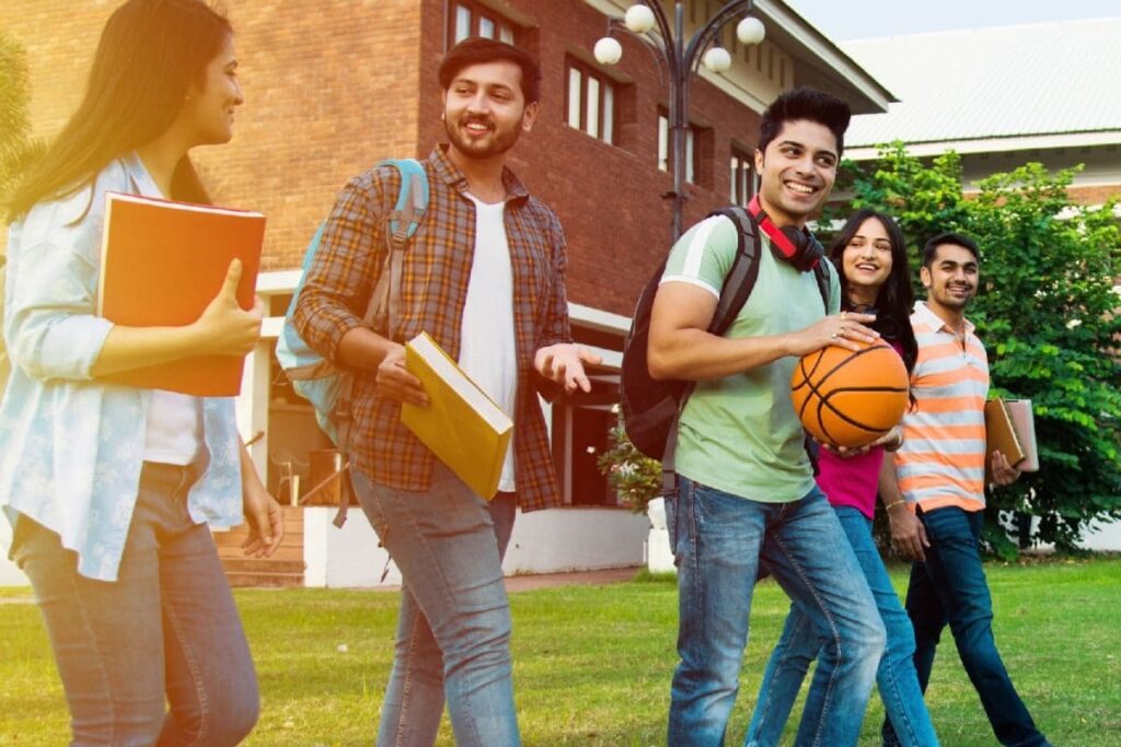 Set Up Helpline for Indian Students, NRIs in Canada, Punjab BJP Chief Urges EAM