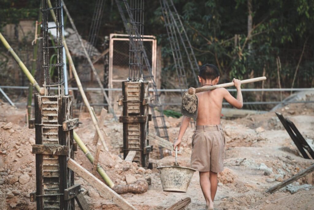 Child Labour Cases Rise in US, States Respond with Relaxing Laws on Hiring of Minors