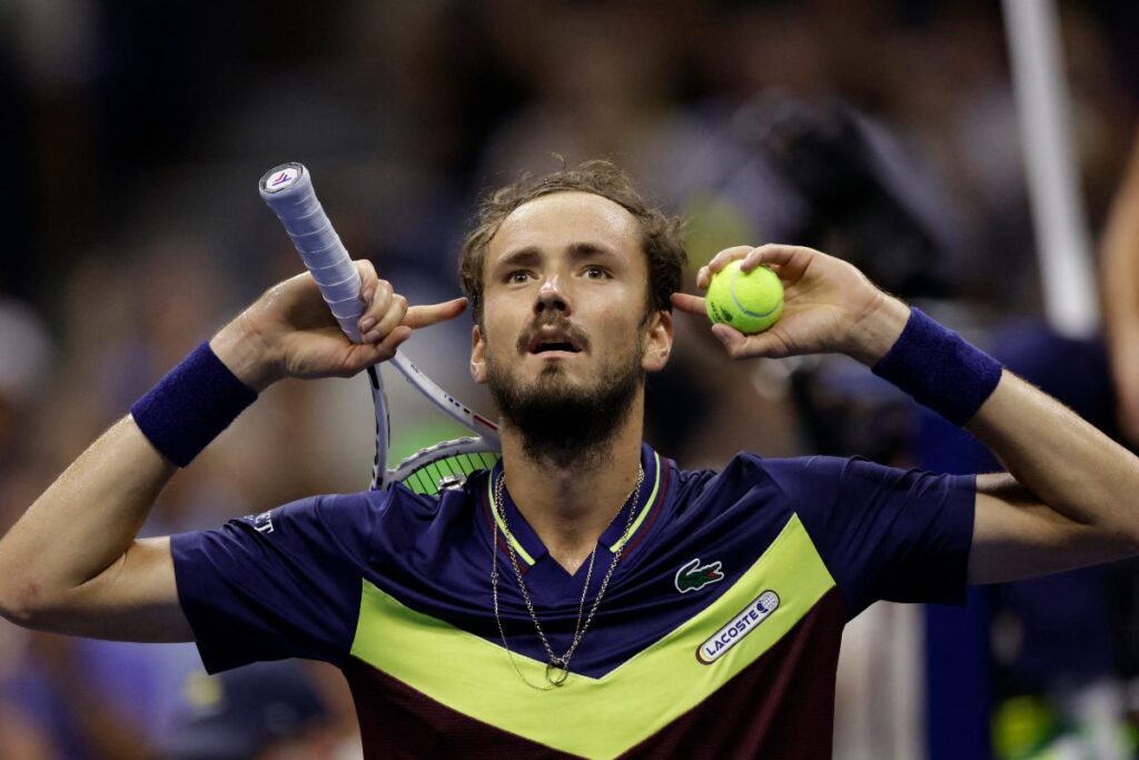 Daniil Medvedev Upsets Defending Champion Carlos Alcaraz To Reach US Open Final