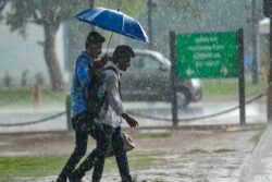 Delhi Records Minimum Temperature of 26.4 Deg C, Light Rain Likely Over Next Two Days