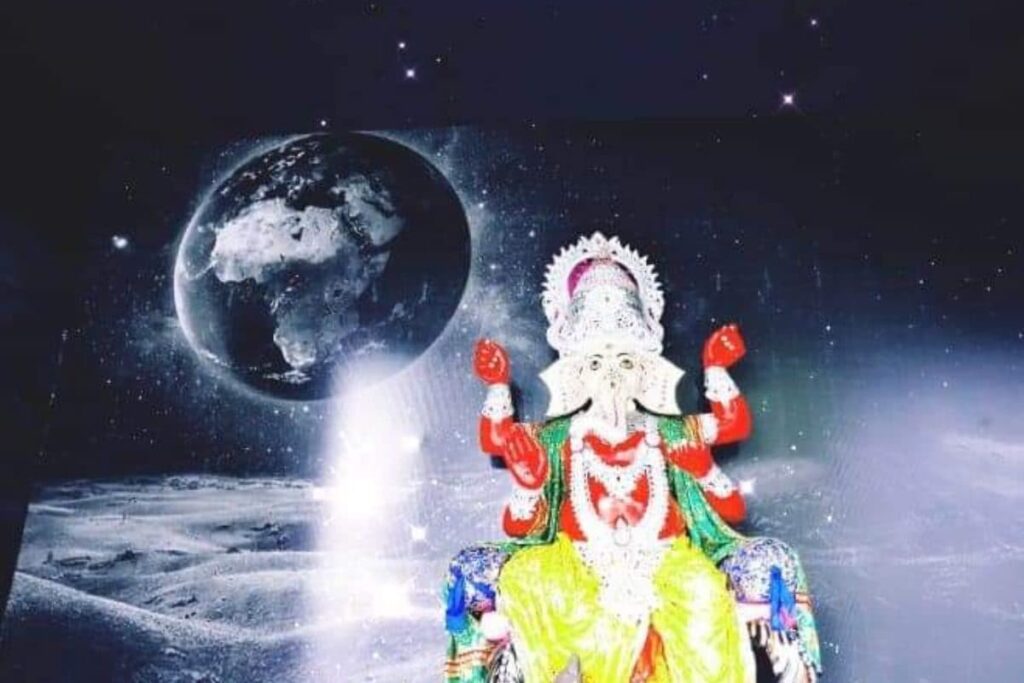 Ganesh Chaturthi: Chandrayaan-3 Theme Based Pandal Grabbing Eyeballs in Kolkata