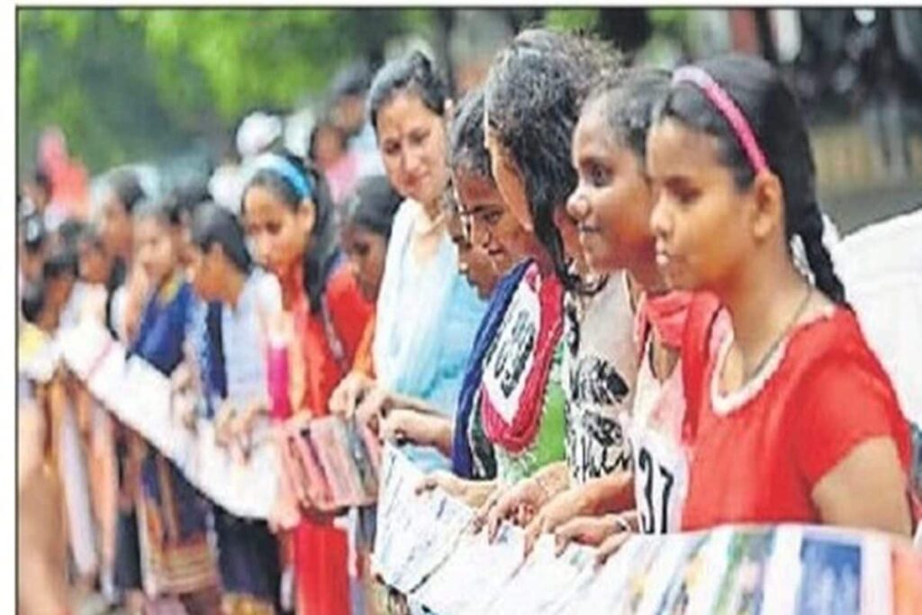 Visually Impaired Children Make 1.25 km Long Card For PM Modi on His 73rd Birthday