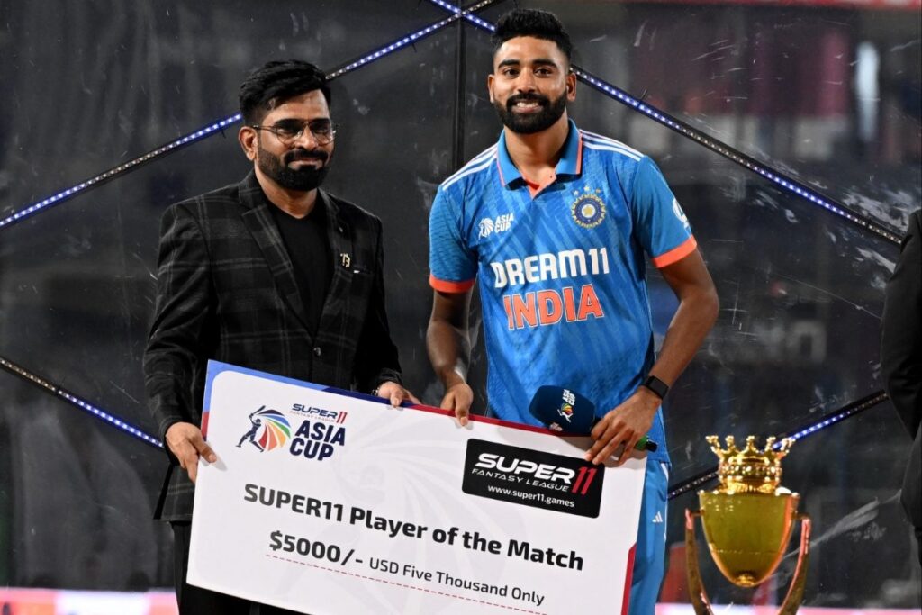 'It Doesn’t Come From Your Wealth or Your Background': Anand Mahindra Hails Mohammed Siraj's Class Gesture Towards Groundsmen