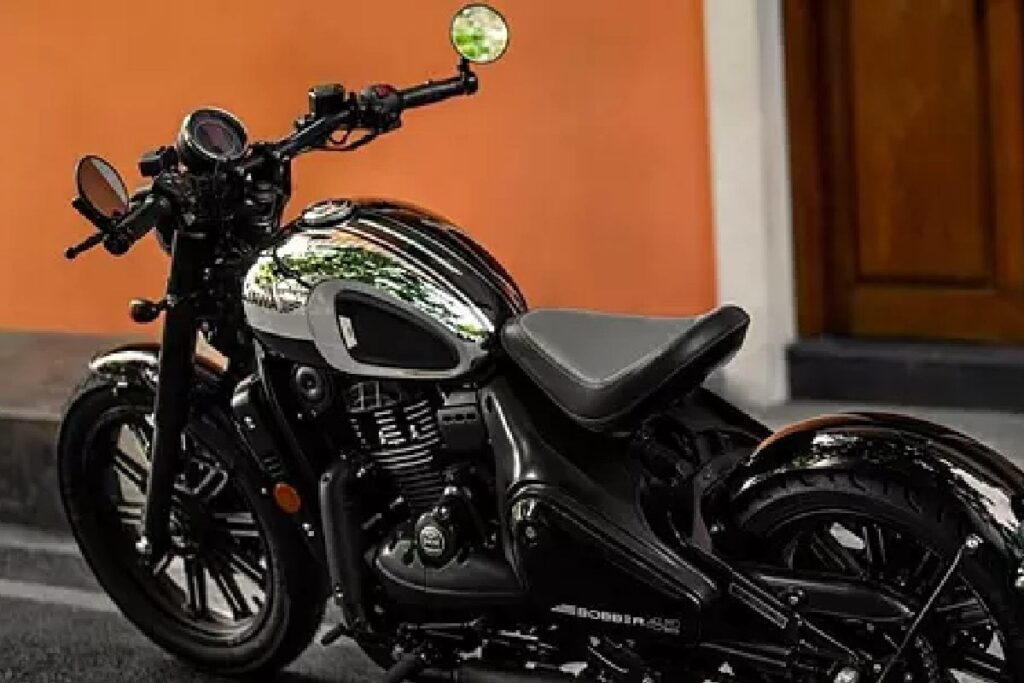Jawa 42 Bobber Black Mirror Edition Launched, Price Starts at Rs 2.25 Lakh