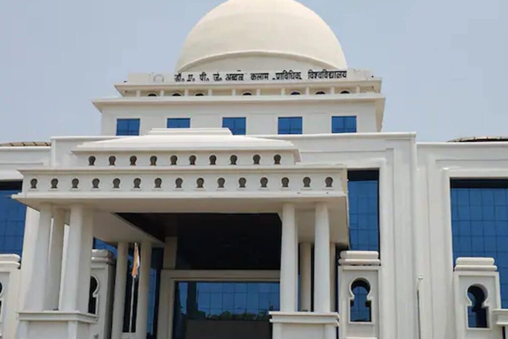 AKTU Lucknow Students Secure High-Paying Job Offers, Maintain 90% Placement Record