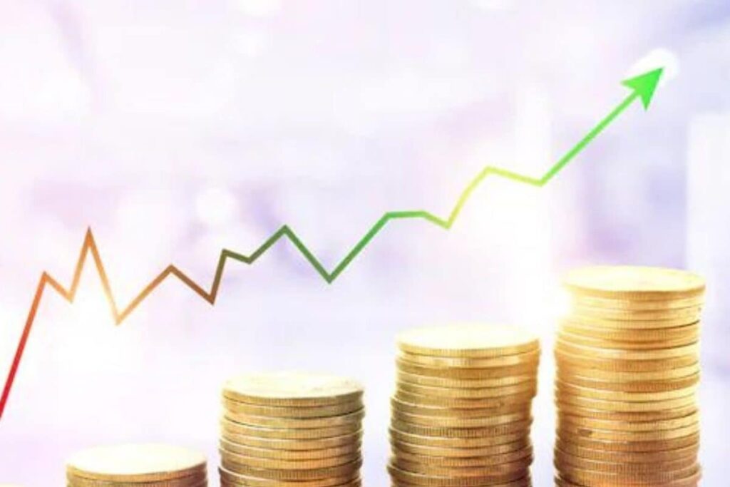 These Large Cap Mutual Funds Have Given Up To 20% Return In A Year, Check Details