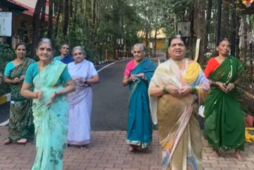 This Group Of Elderly Women’s Dancing To Hit Nepali Song Is Winning Hearts,