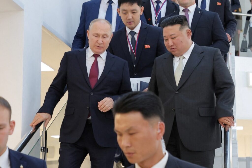 North Korea’s Kim Jong Un Visits Aeronautics Factory in Russia, Visit to Last for Few More Days
