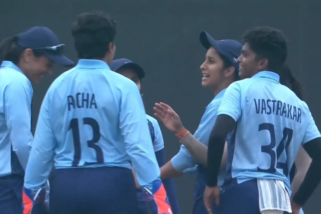 Asian Games: Pooja Vastrakar Stars as India Enter Women's Gold Medal Match With a Crushing Win Over Bangladesh