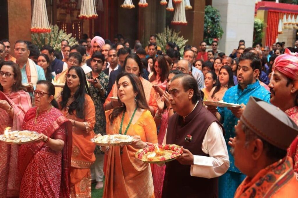 Pitambar, Paithani, Purpose And The Planet: Reliance Celebrates Ganesh Chaturthi through Craft, Sustainability, And Empowerment