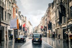 Experiencing London: 3 Essential Delights for a Perfect Day