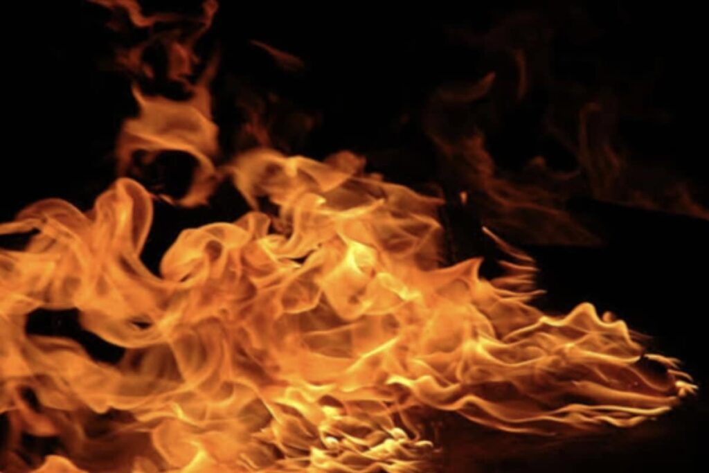 Two Persons Injured in Fire After Gas Leak in Mumbai's Bandra Area