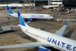 US Flight to Rome Drops 28,000 Feet in 8-Minute Turnaround Over Cabin Pressure Concerns