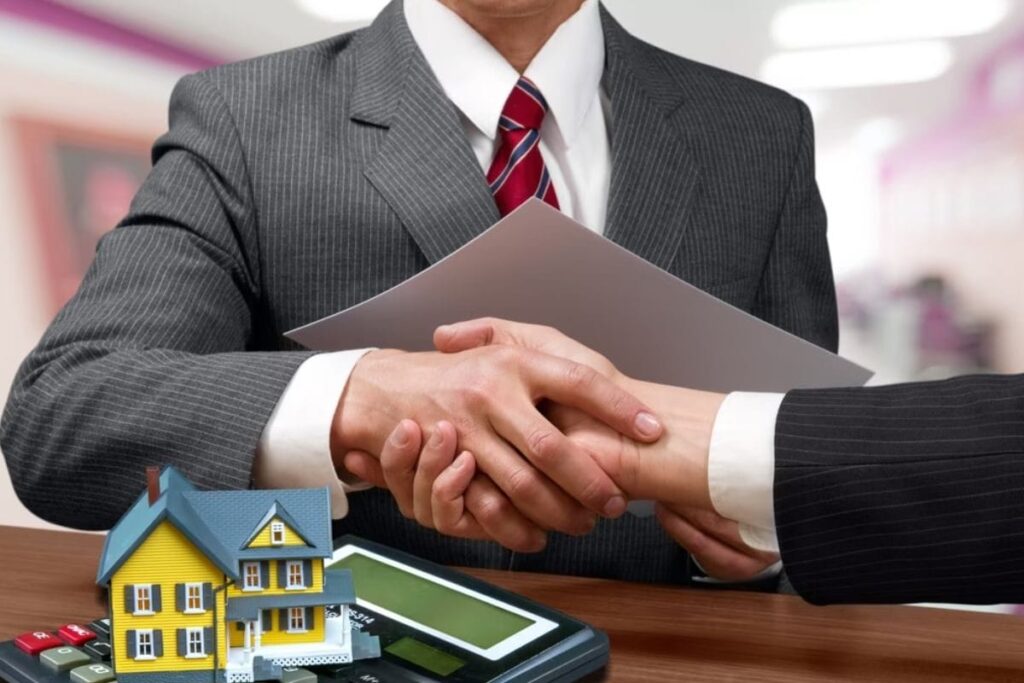 Selling Insurance To Becoming Loan Agent, How To Earn Money From Banks